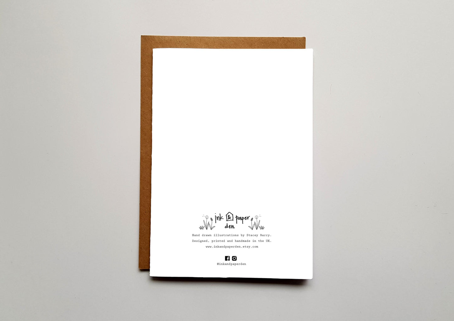 Forest Love Valentines / Anniversary Card - Woodland Animal Scene with Shimmer Effect